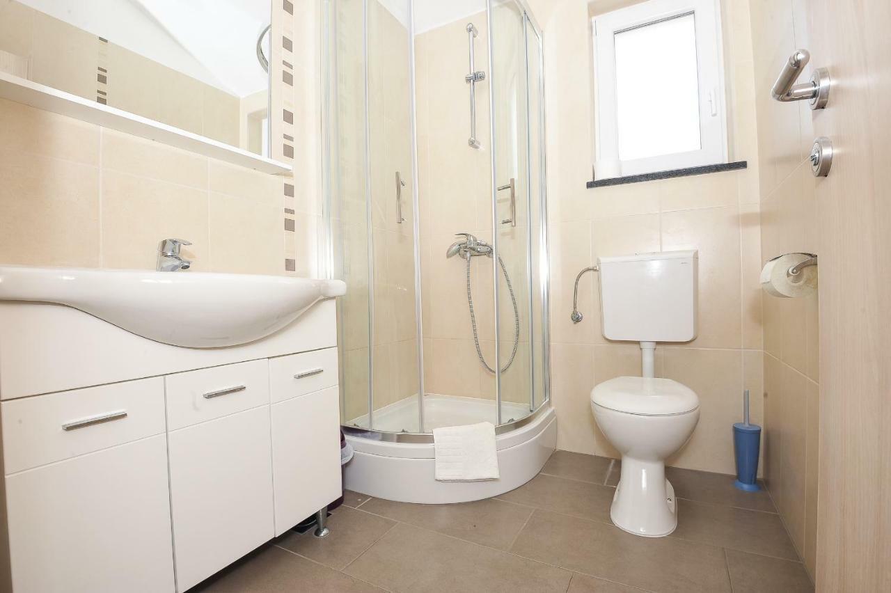 Apartmani Vrtlici Zdenka Stara Novalja Exterior foto